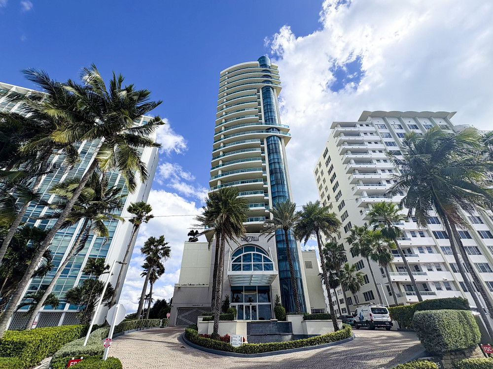 CapoBella Condos photo 3